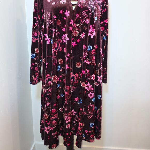 Torrid Womens Dress Size 1 US 1X Brown Floral Velvet Romantic Feminine NWT - Picture 4 of 8